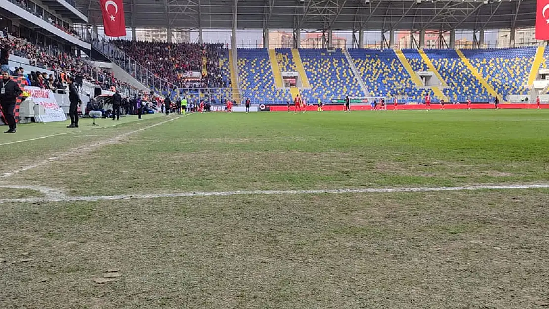 TFF Son Kez Uyardı! Sahası Kapanabilir