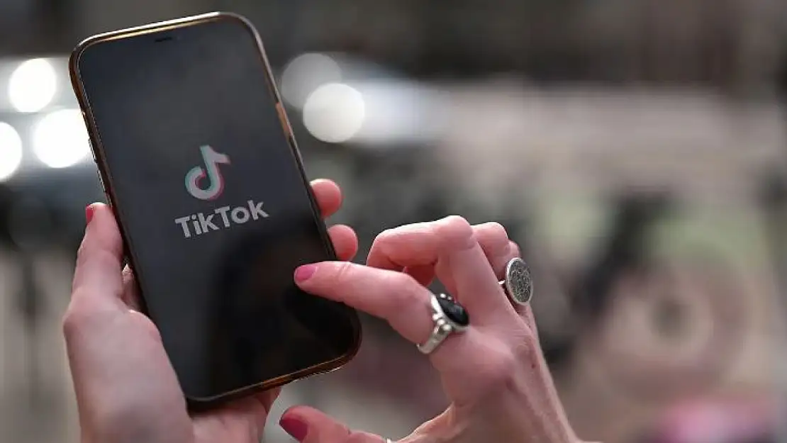 TikTok Bir Ülkede Daha Yasaklandı