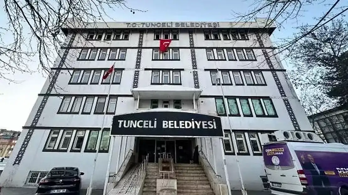 Tunceli Belediyesi'nin Borcu Ne Kadar? Cem Küçük Açıkladı!