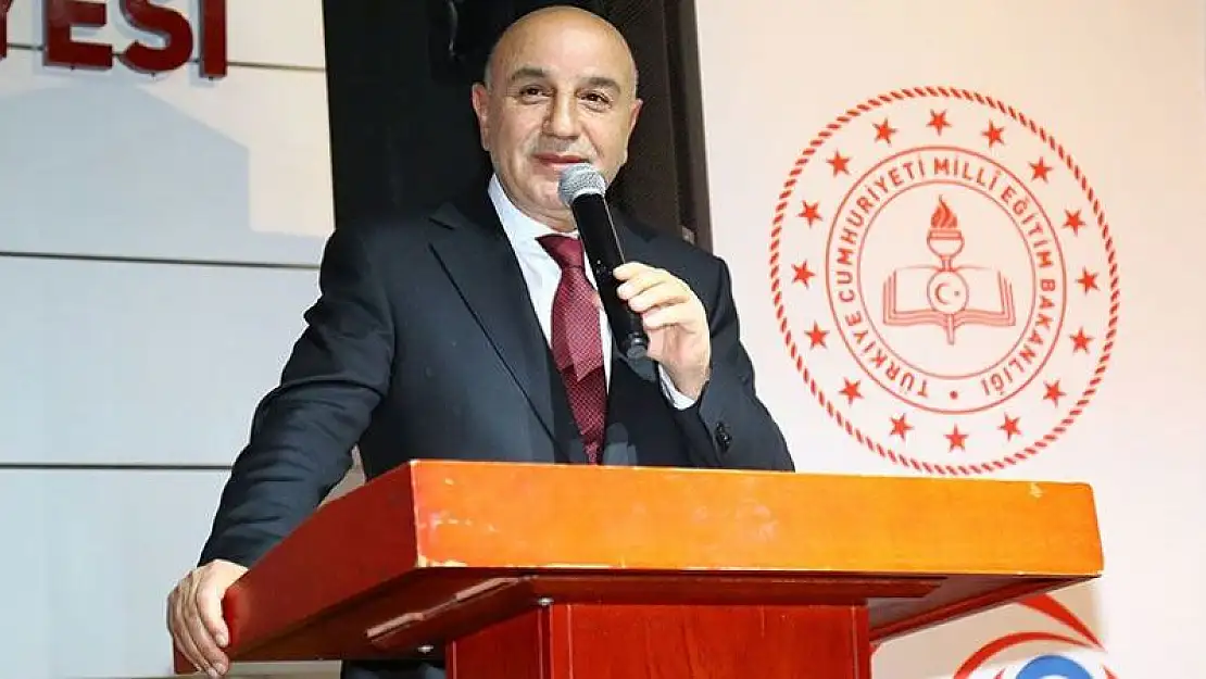 Turgut Altınok Kimdir? Aslen Ankaralı mı? Kaç Yaşında Nereli?