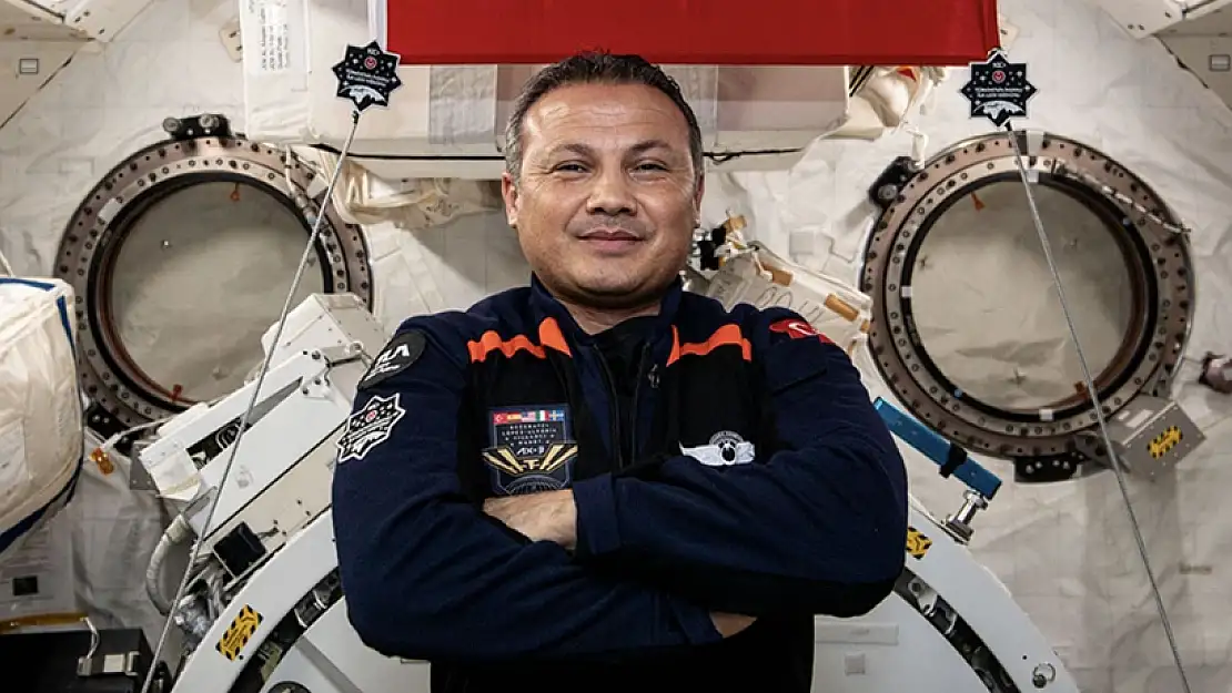 Türk Astronot Gezeravcı'nın uzaydan dönüşü bir kez daha ertelendi