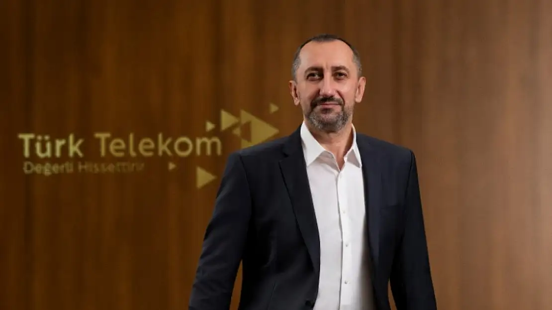 Türk Telekom CEO'su Ümit Önal'dan Dalga Geçer Gibi Cevap! Türkiye'de İnternet Sudan Ucuz