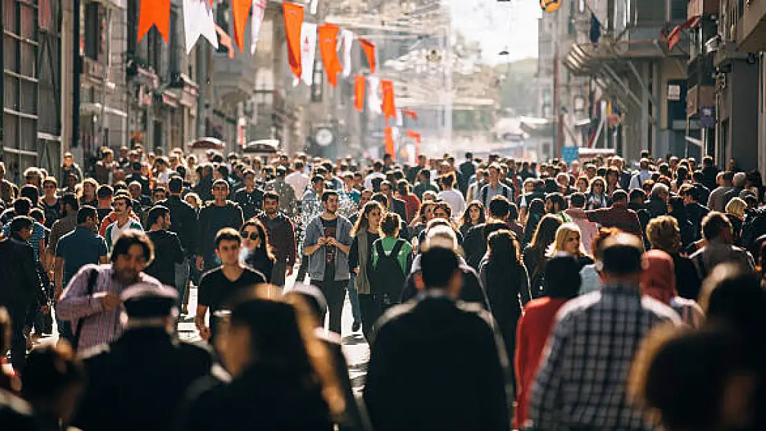 Türkiye'nin en önemli gündemi nedir? Cevap açık ara farkla ortaya çıktı!