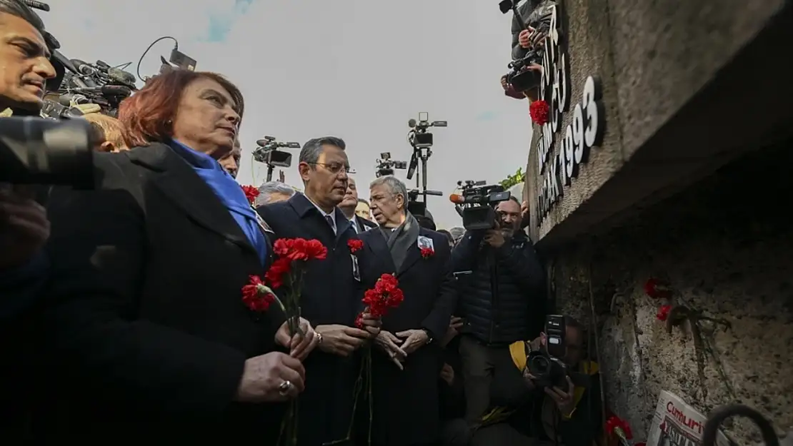 Uğur Mumcu ölümünün 31'inci yılında  anıldı