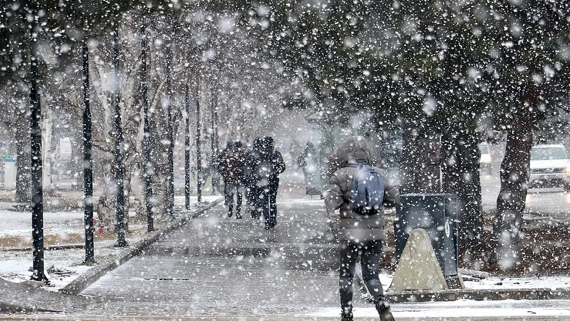 Uyarı geldi! Hava sıcaklığı 9 derece birden düşecek