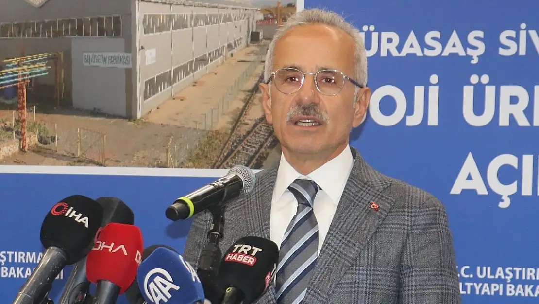 Yerli Otomobilden Sonra Yerli Hızlı Tren Geliyor Saatte 225 Kilometre Hıza Ulaşacak