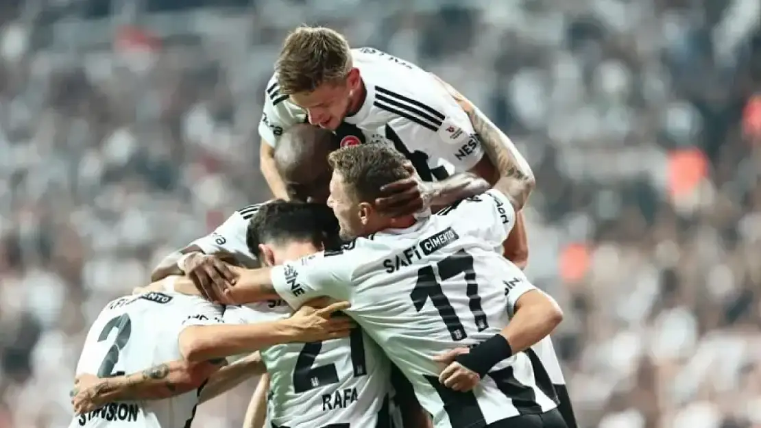 Zor Günler Yaşayan Beşiktaş Fenerbahçe'yi Devirdi! Beşiktaş: 1 - Fenerbahçe: 0