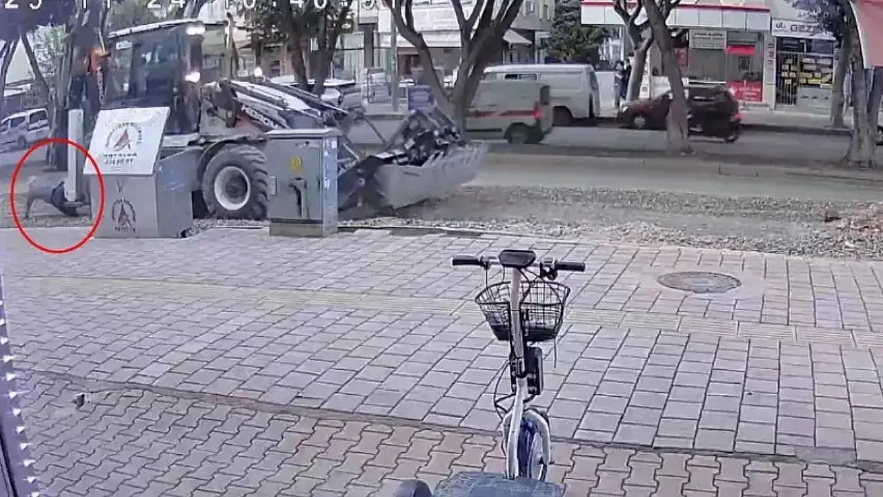 Ekmek almak için evden çıkan yaşlı adamın acı ölümü