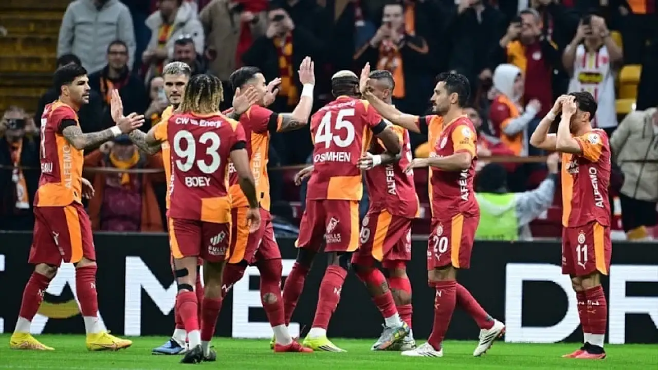 Galatasaray'dan Eyüpspor'a Gol Yağmuru! Icardi Hat-trick Yaptı