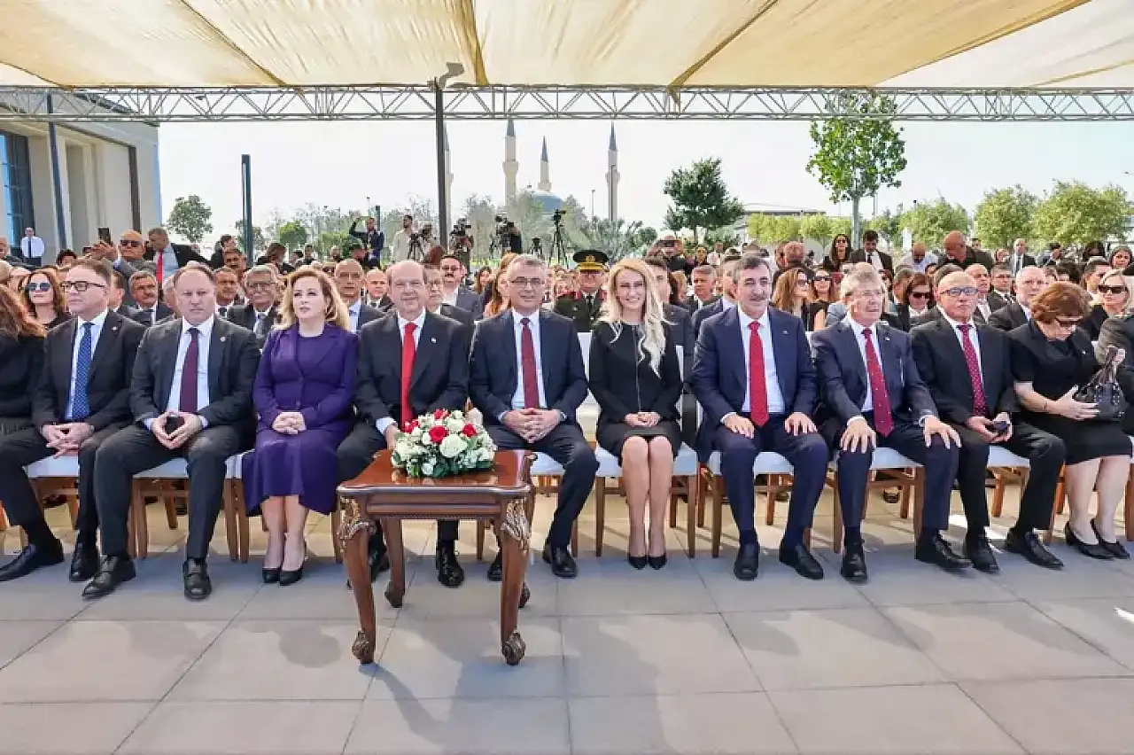 KKTC'de Cumhurbaşkanı Erhürman Görevi Devraldı