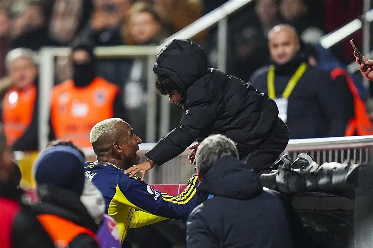 Fenerbahçe, Beyoğlu Yeni Çarşı Spor'u tek golle geçti