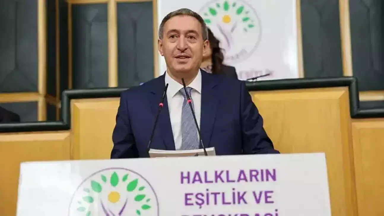 DEM Parti'li Bakırhan Çözümü Tartışmak Varken Anlamsız Kavgalara Başvurmak Siyasetsizliktir