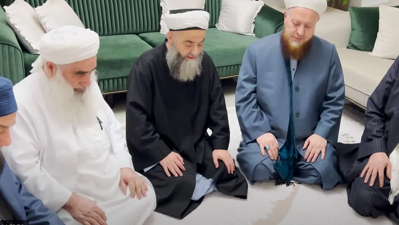 İsmailağa'nın Yeni Lideri İbrahim Efendi Kimdir? İbrahim Uslu Kaç Yaşında?