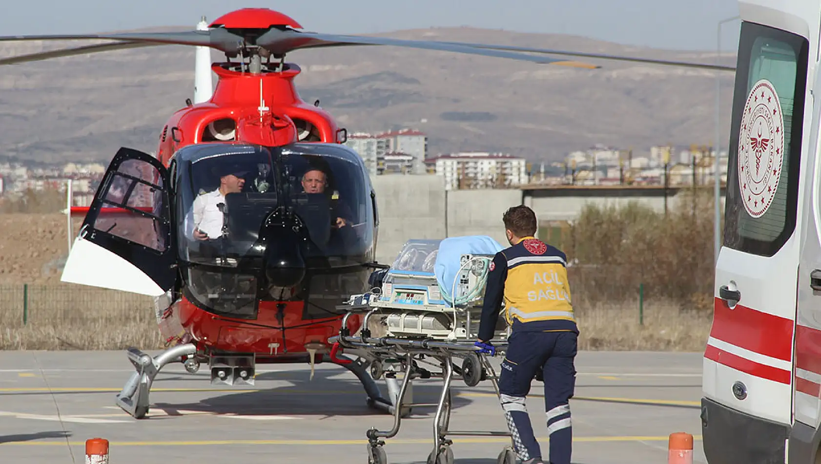 5 aylık bebek önce Kayseri sonra Sivas'a sevk edildi