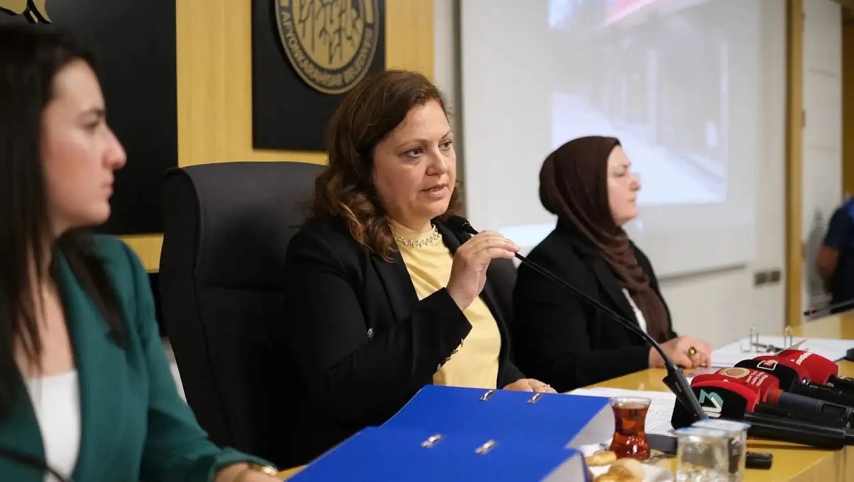 Afyonkarahisar Belediye Başkanı Burcu Köksal'dan Gazi Ve Şehit Yakınlarına Müjde!