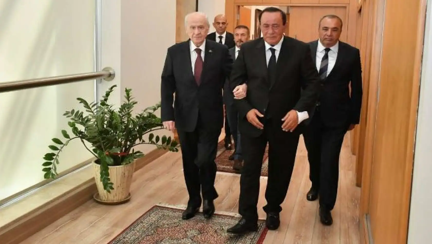 Alaattin Çakıcı, Devlet Bahçeli'yi Ziyaret Etti! İşte Detaylar