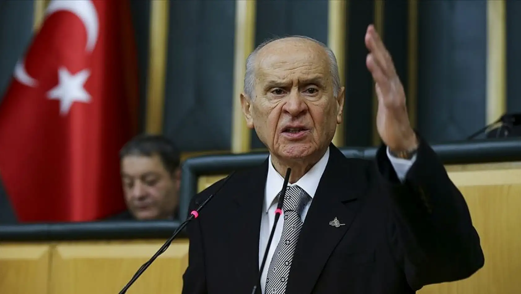 Bahçeli: CHP Bu Pis Senaryonun Yerli Figüranı  DEM İse Hazırda Bekleyen Bölücü Fitnedir