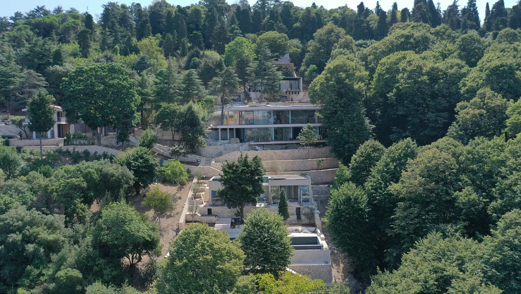 Bakanlık Vaniköy'deki Kaçak İnşaatla İlgili Suç Duyurusunda Bulundu