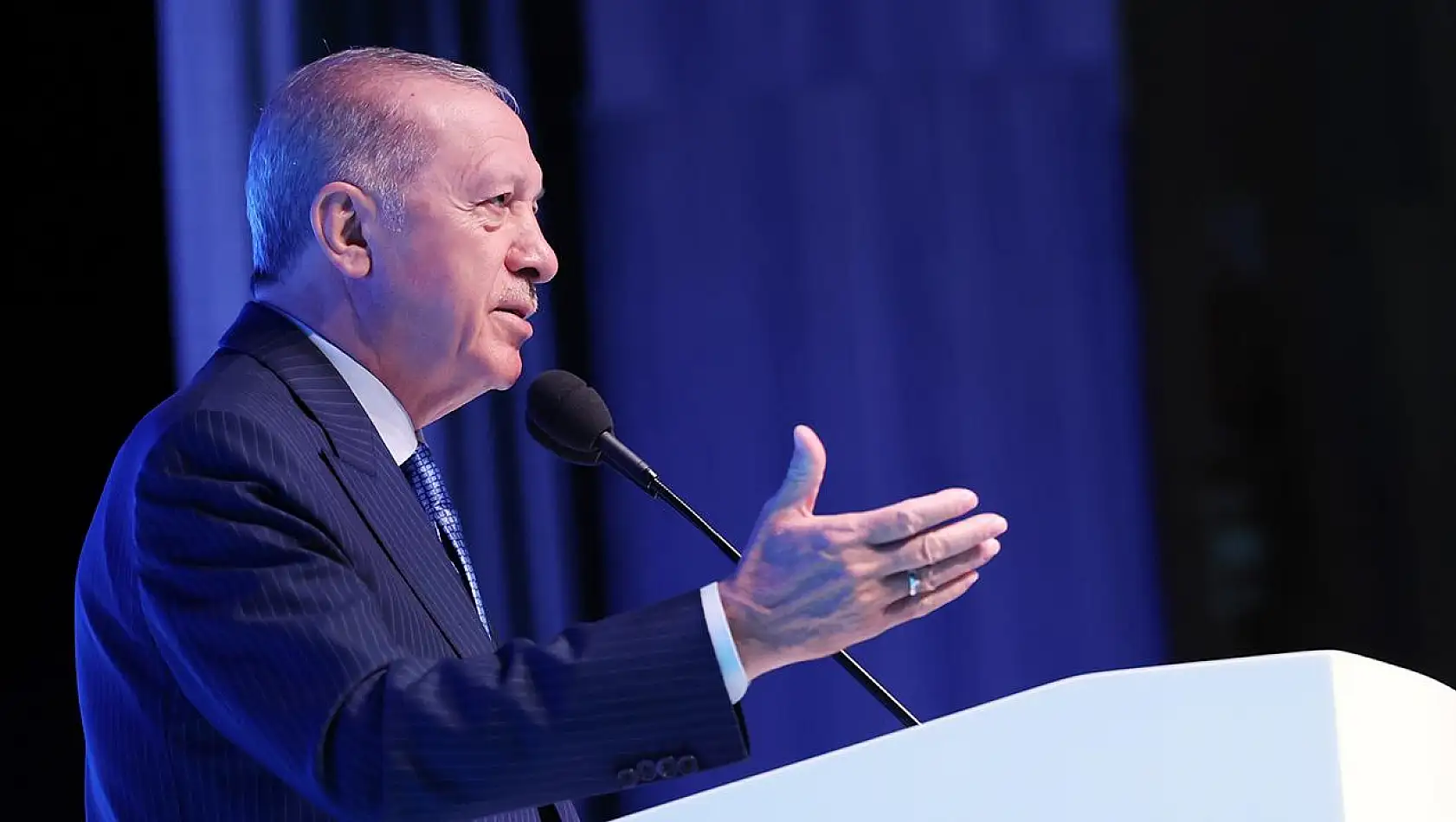 Erdoğan: İzinden gittiğimiz tek insan Resulullah Efendimizdir