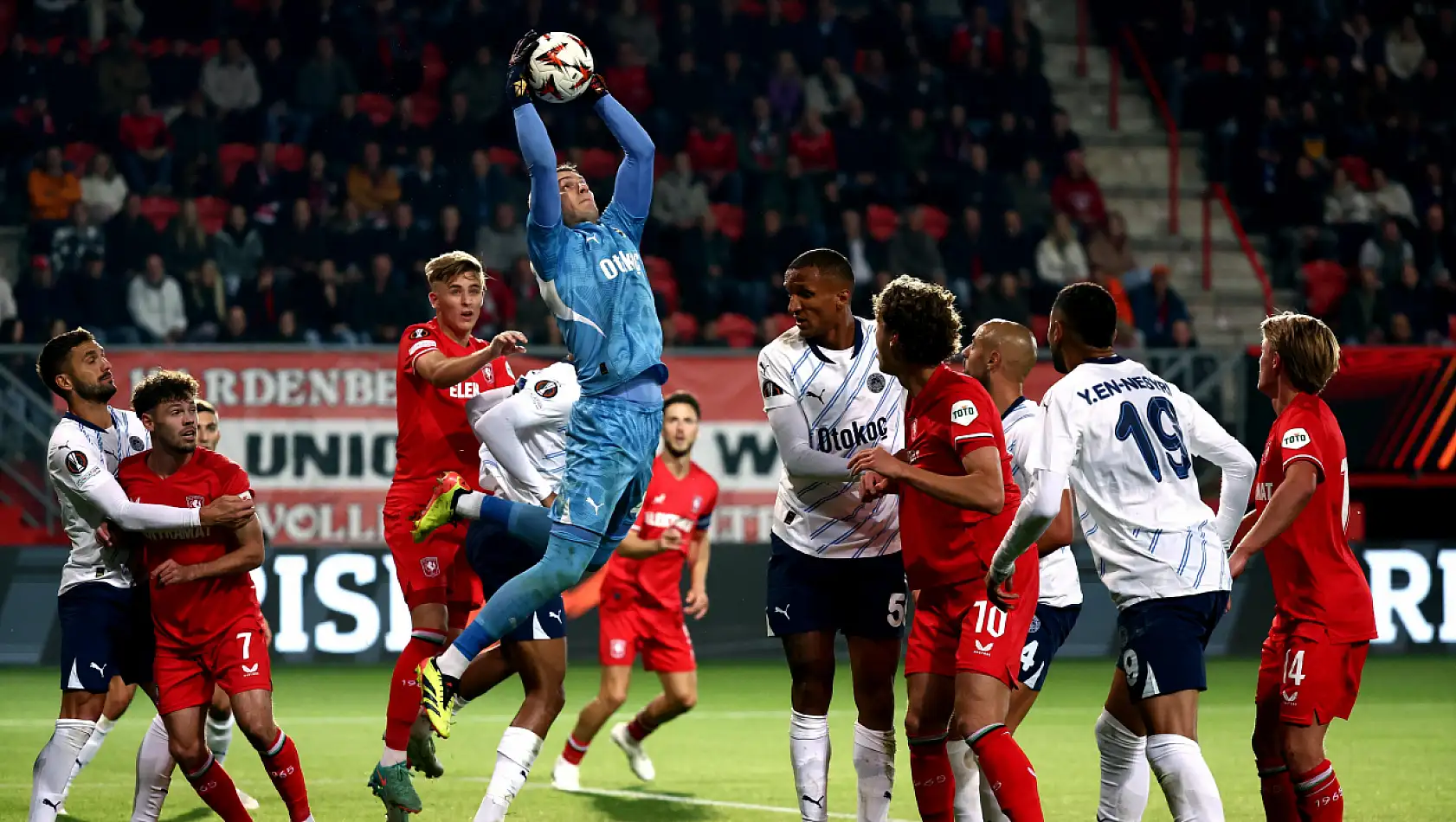 Fenerbahçe 1 Puana Razı Oldu! Twente: 1 - Fenerbahçe: 1