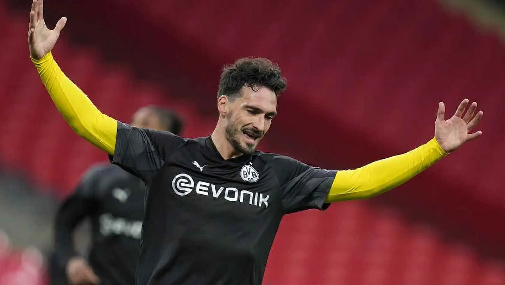 Hummels Kaç Yaşında? Hummels Ne Kadar Kazanıyor?