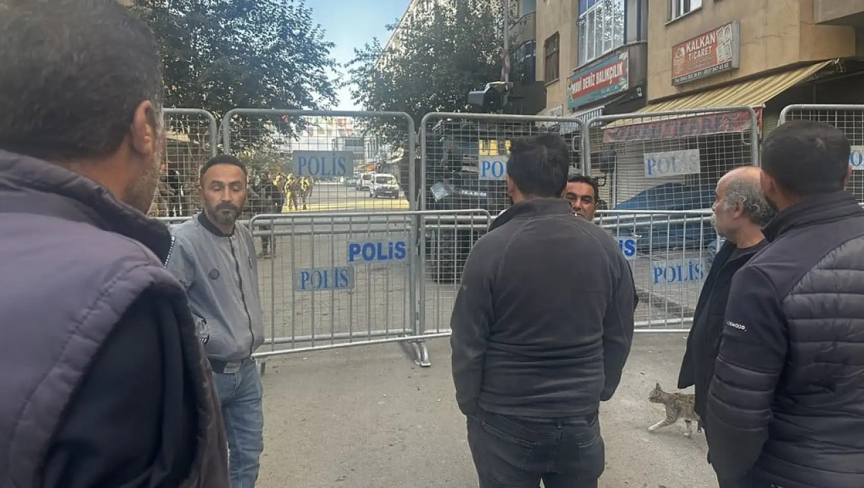 Iğdır'da 13 Polisin Şehit Olmasına İlişkin DEM Parti İl Başkanı ve 7 Kişi Gözaltına Alındı