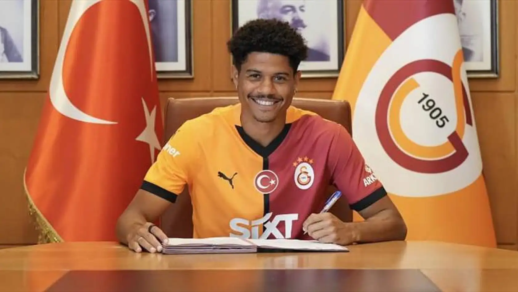 İmzayı Atan Gabriel Sara: Galatasaray İle Birbirimiz İçin Yaratılmışız!