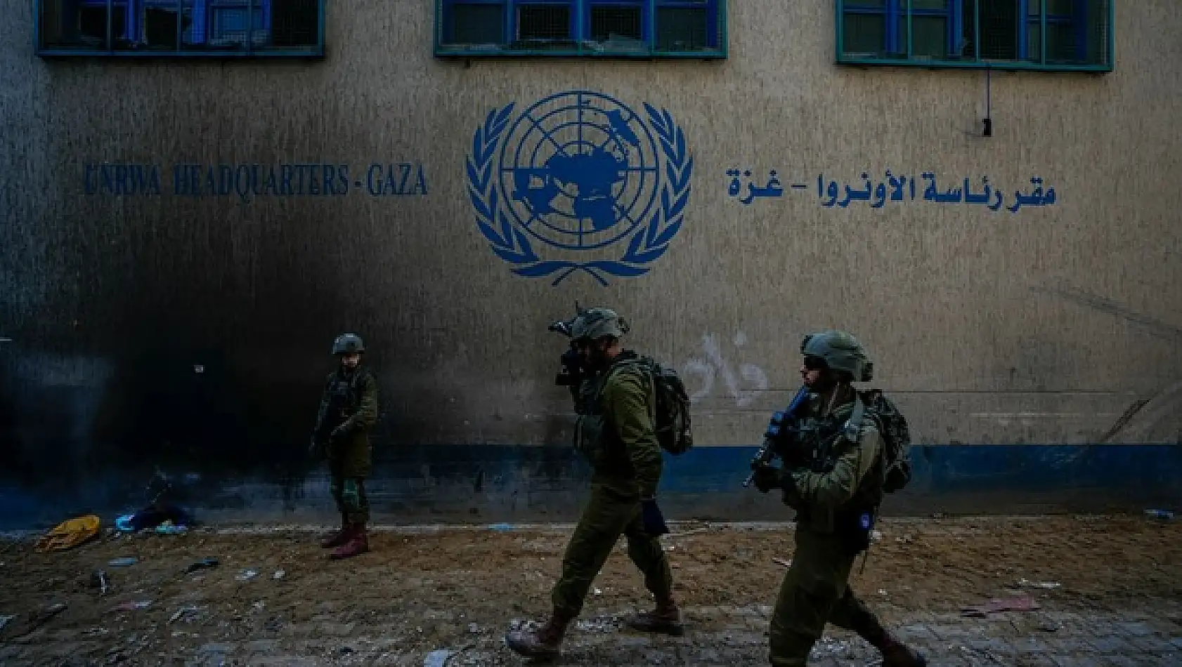 İsrail'den UNRWA Genel Merkezi'ne Taciz Ateşi