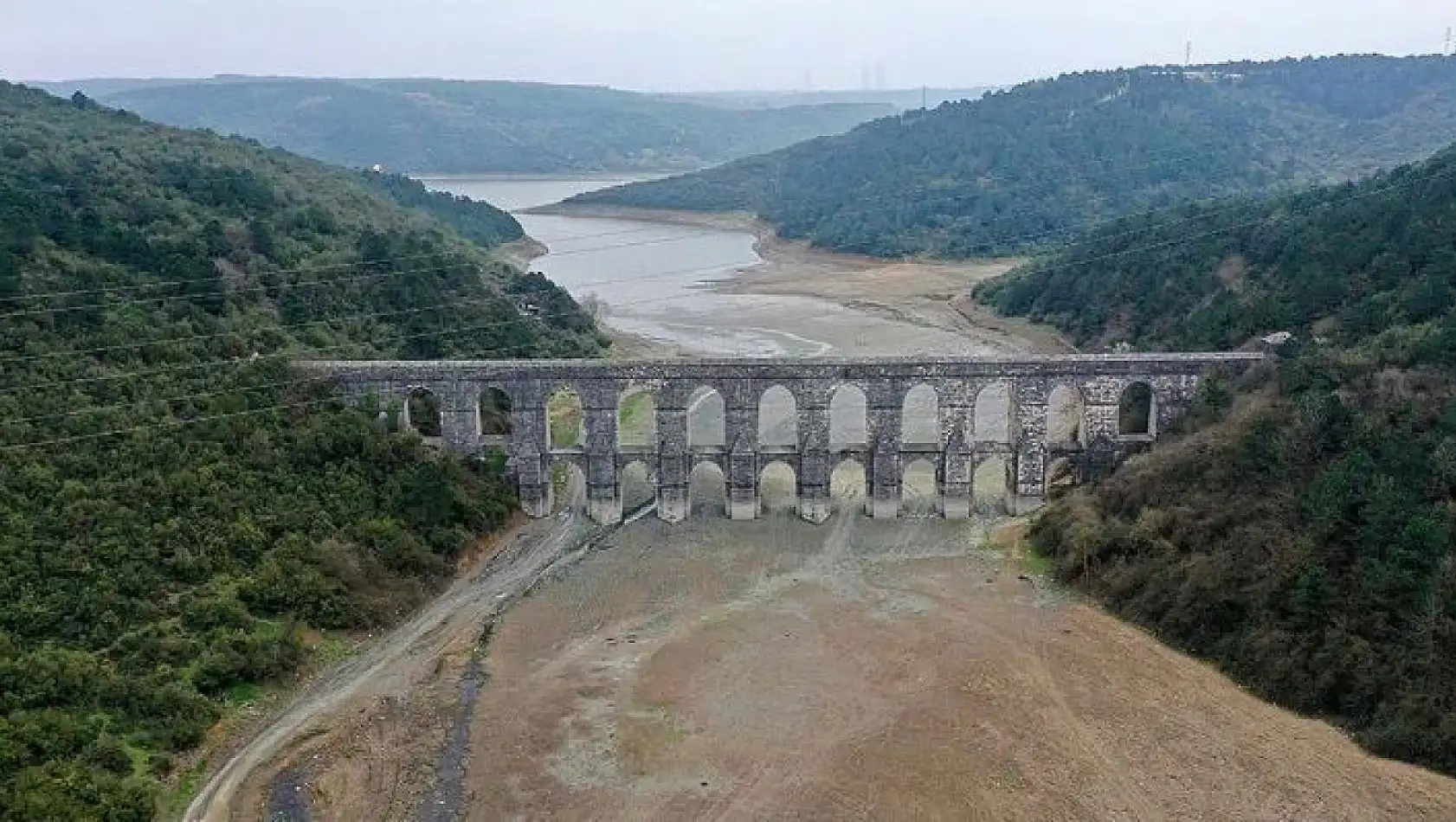 İstanbul'da Tehlike Çanları Çalıyor! Sadece 102 Günlük Su Kaldı