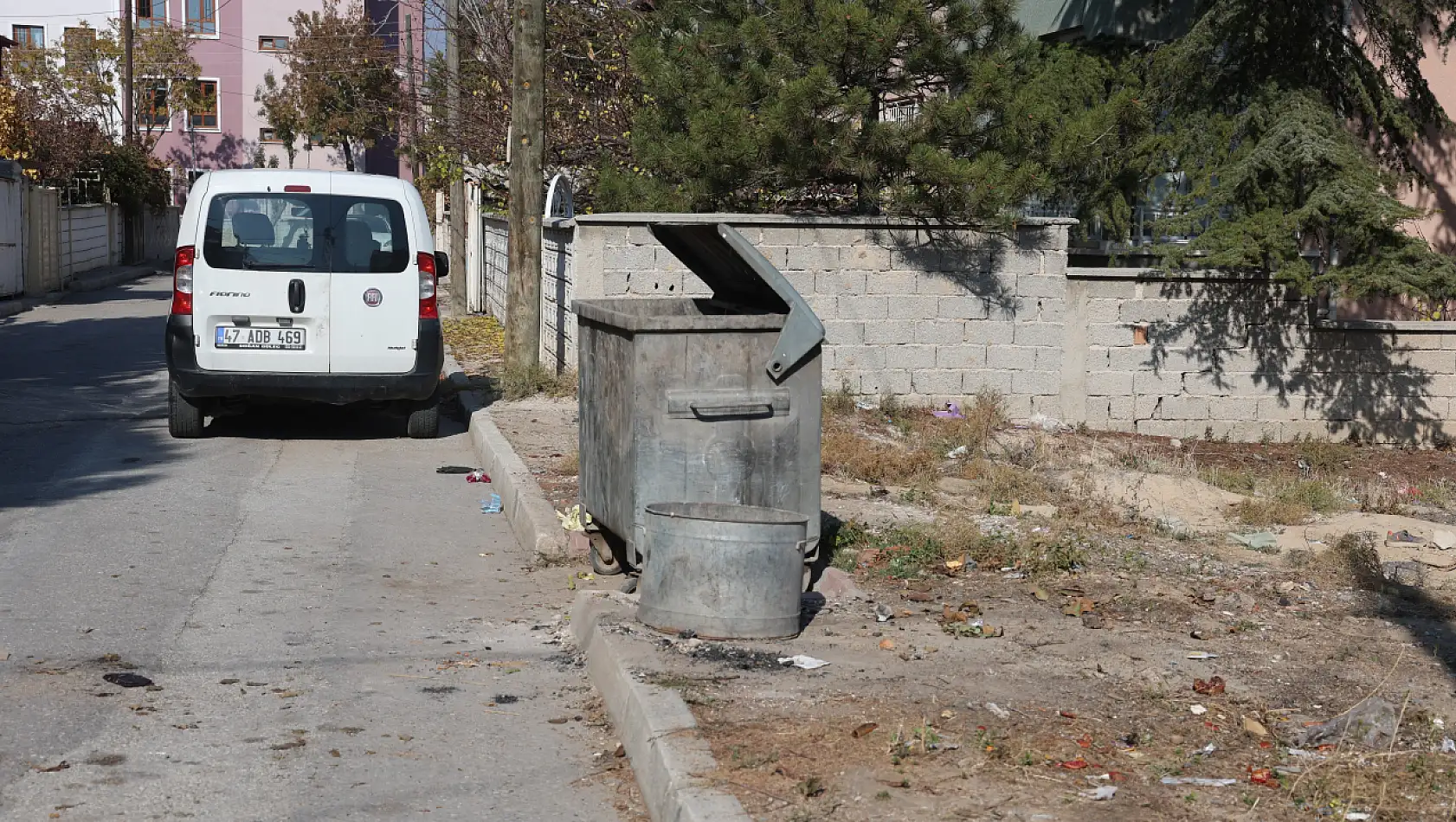 Konya'da Çöp Konteynerinde Yeni Doğmuş Kız Bebek Bulundu!