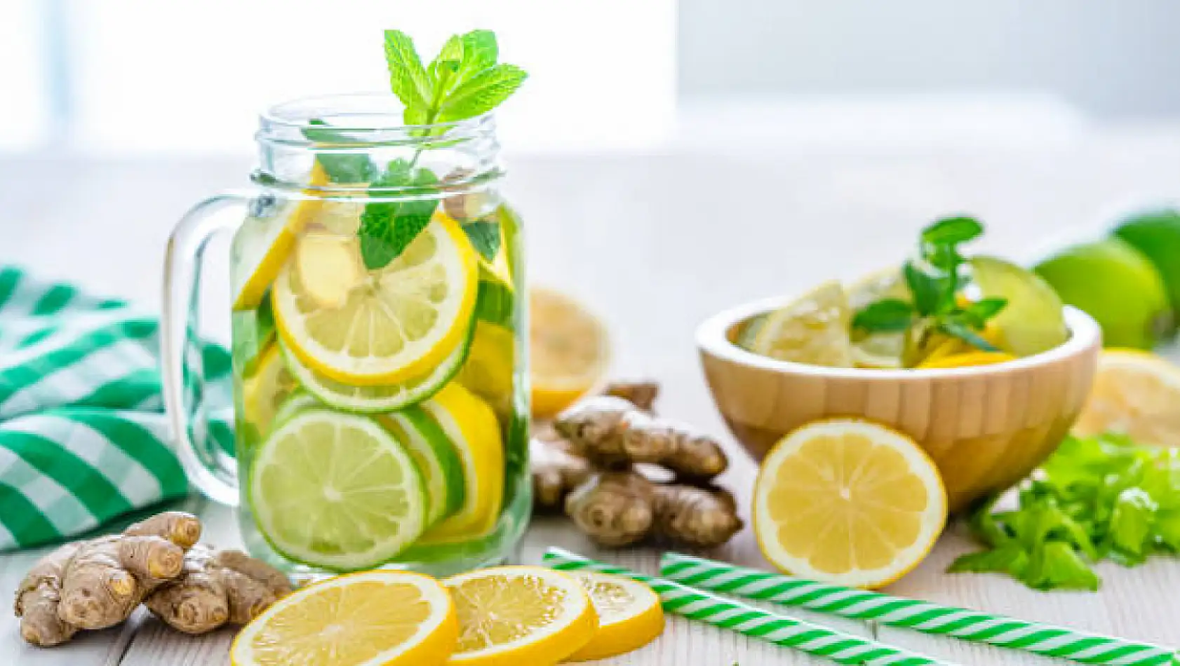 Limon ve Detoks Suları Zayıflatmıyor! Uzmanı Uyardı