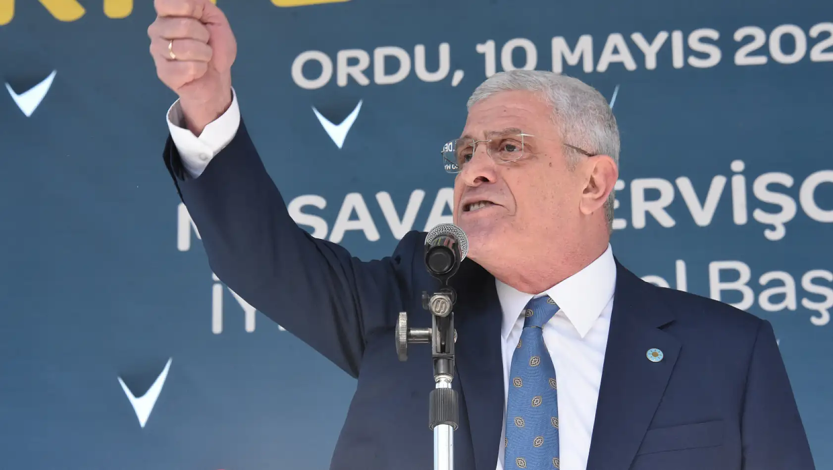 Müsavat Dervişoğlu'ndan Anayasa ve Müfredat Tepkisi: Figüran Olmayacağız