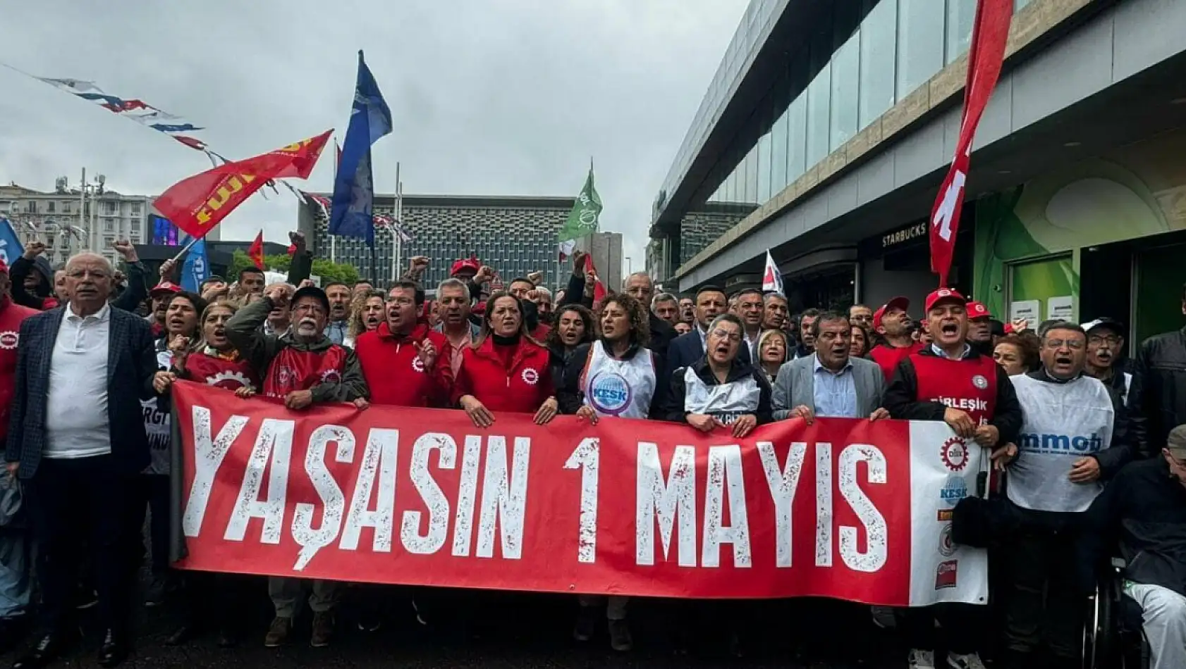 Sendikalar Taksim Meydanına Yürümekten Vazgeçtiler