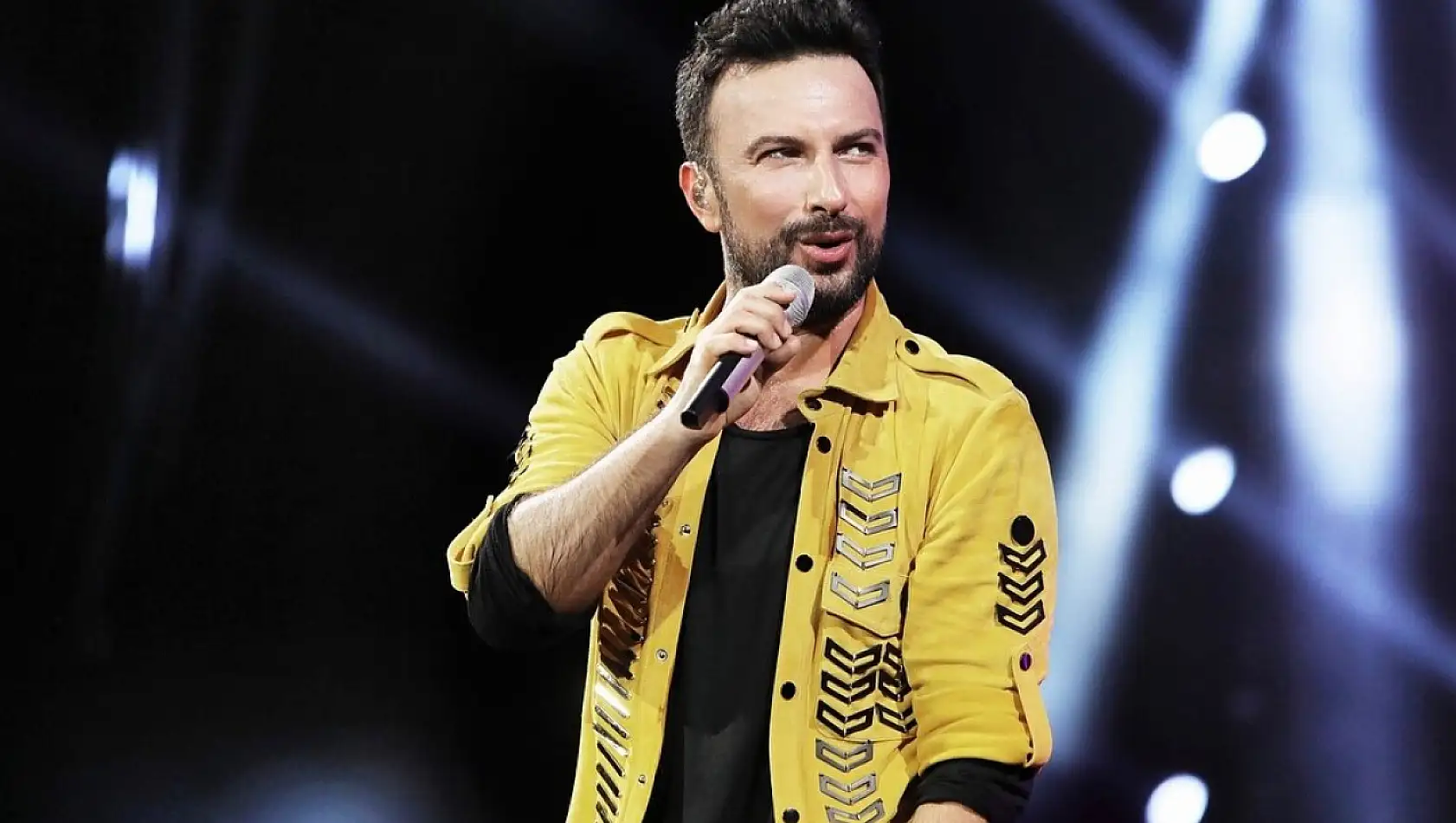 Tarkan Yeni Albümünü Duyurdu!