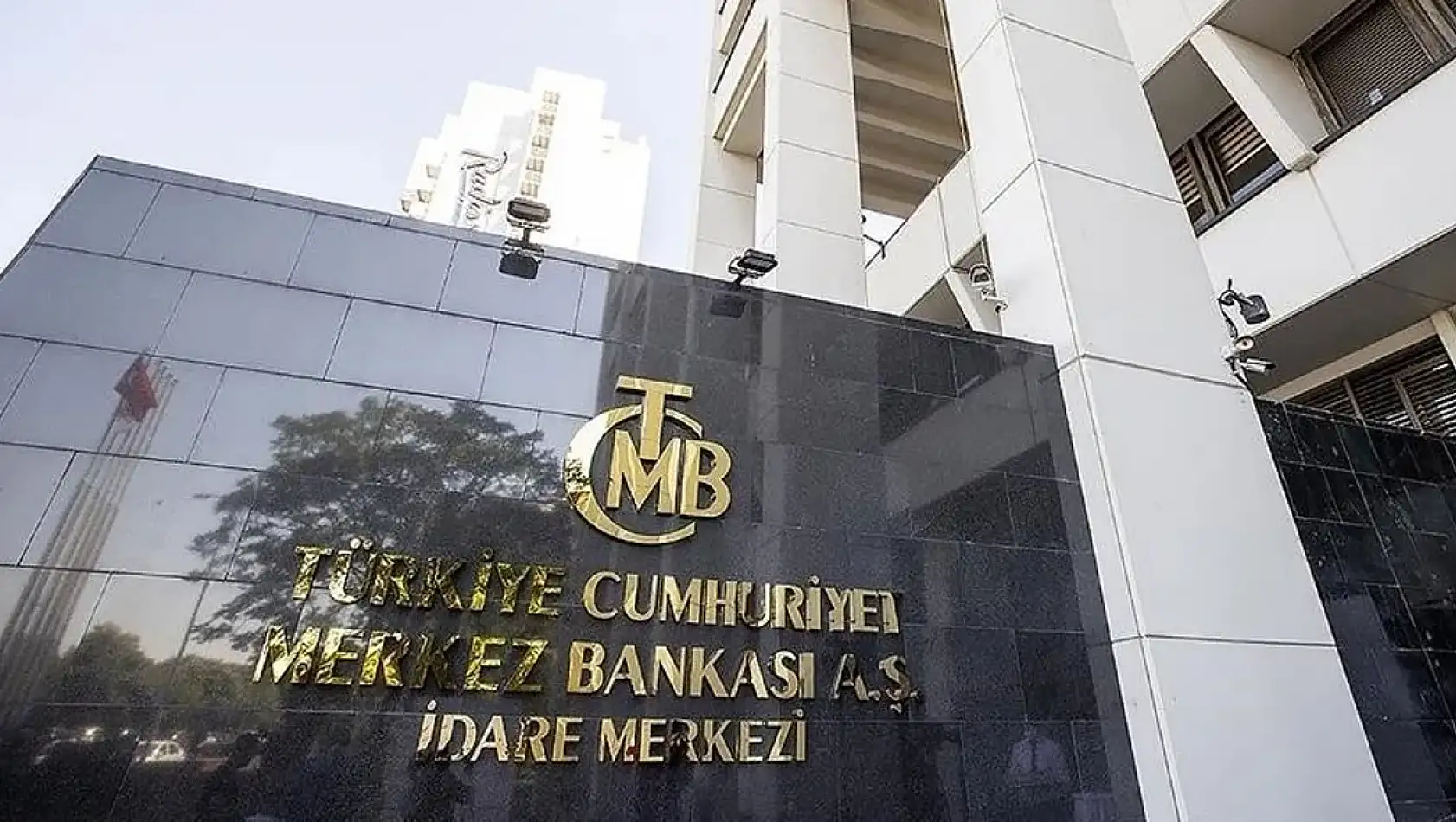 TCMB Kuru Kontrol Etmek İçin 10 Milyar Dolar Eritti