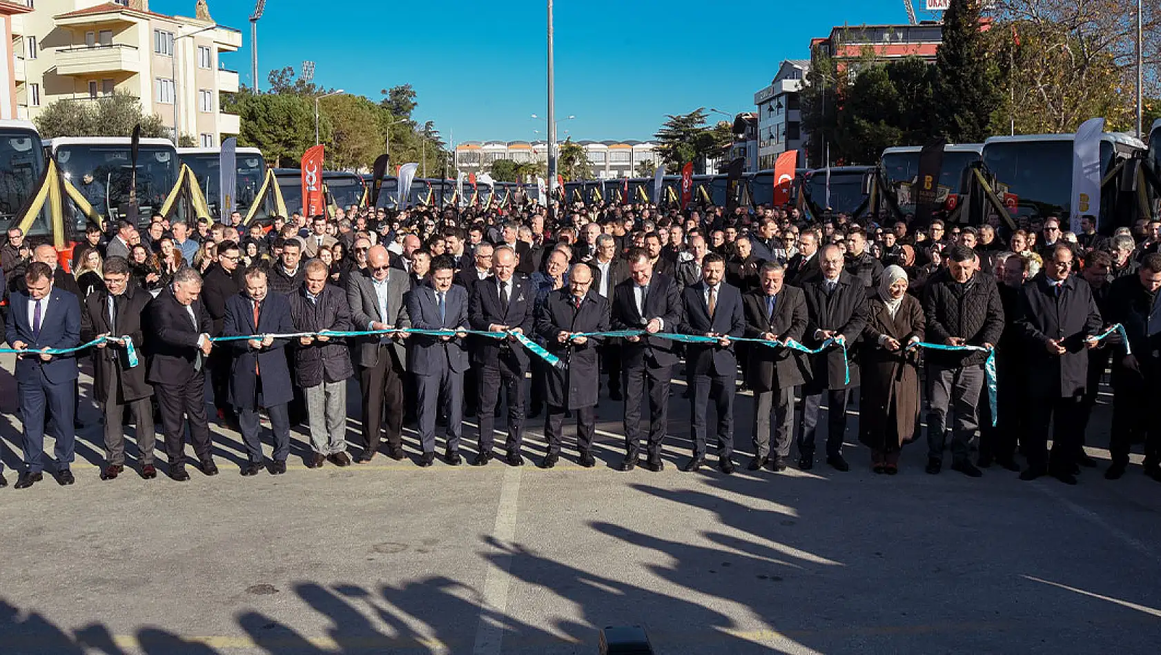 Toplu ulaşımda dünya markası IVECO BUS Türkiye'ye Balıkesir'den giriş yaptı