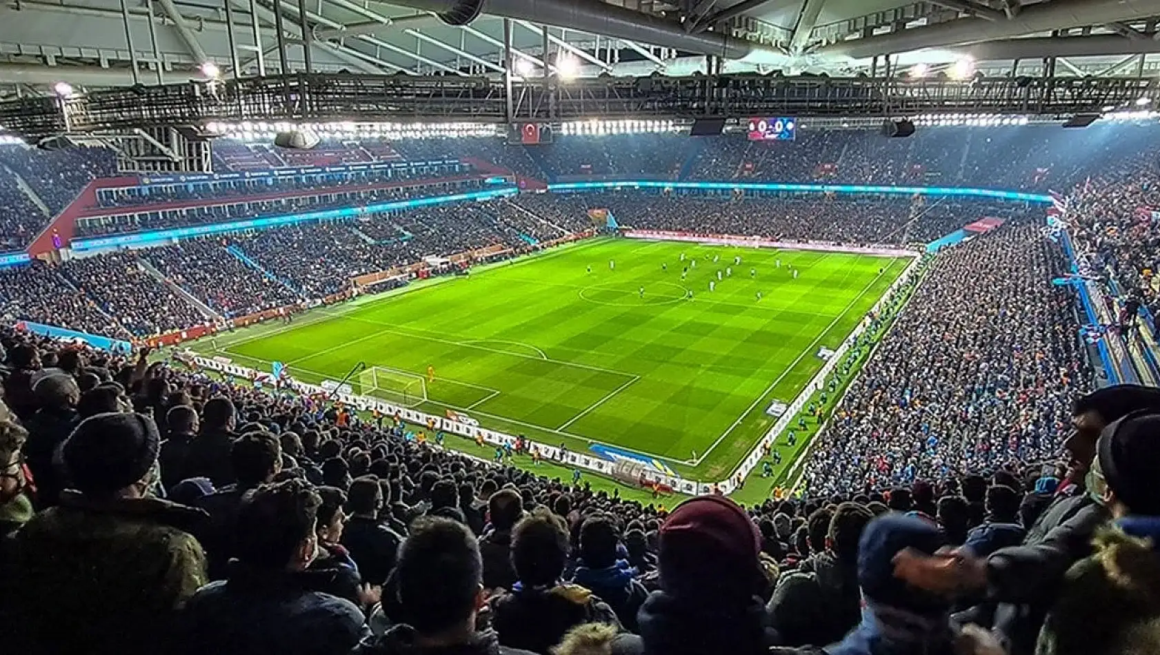 Trabzonspor - Beşiktaş! Derbinin ilk 11'leri belli oldu