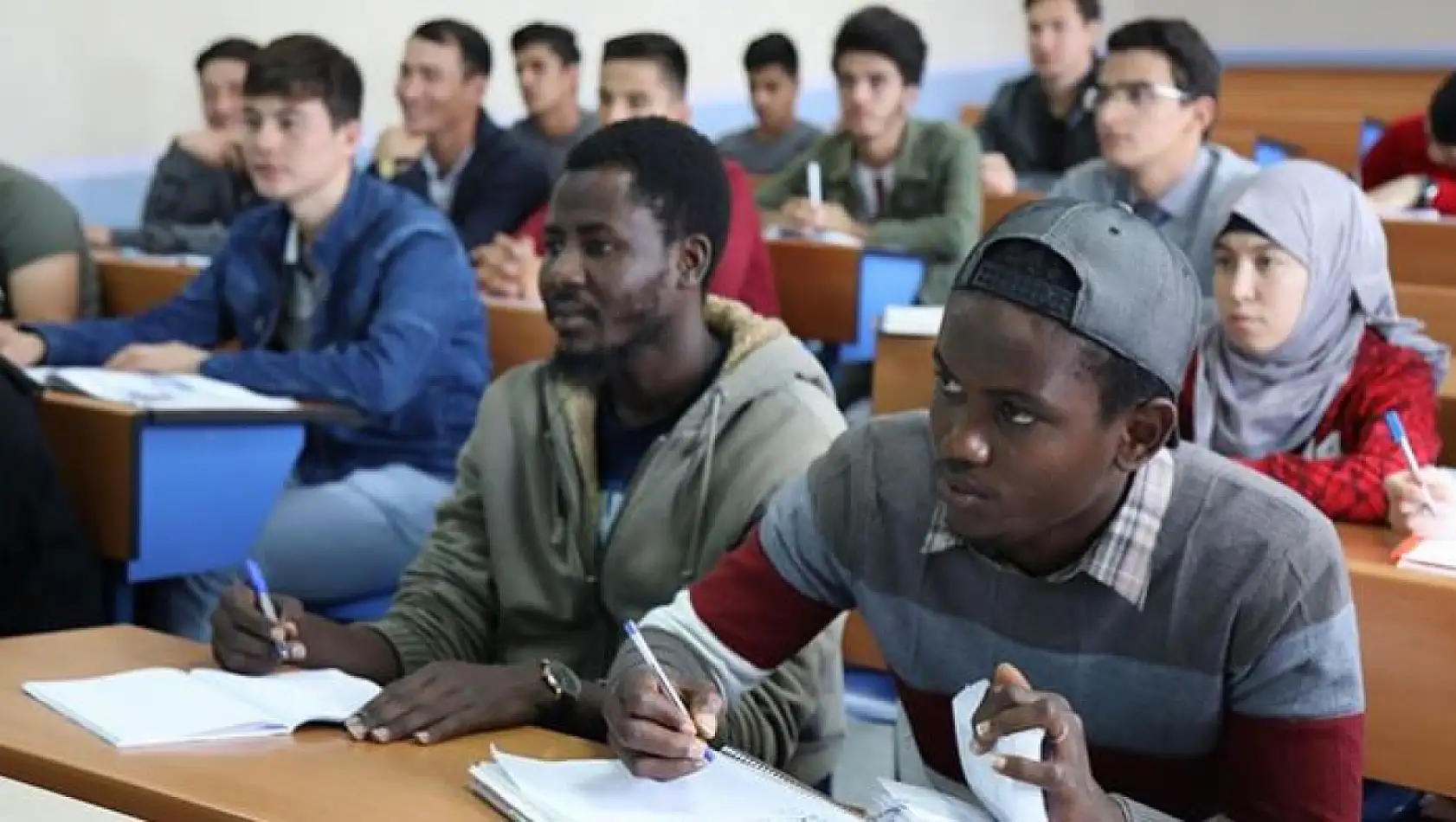 YÖK'ten Dikkat Çeken Yabancı Öğrenci Açıklaması