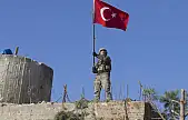 Pençe-Kilit bölgesine yıldırım düşmesi sonucu 1 askerimiz şehit oldu