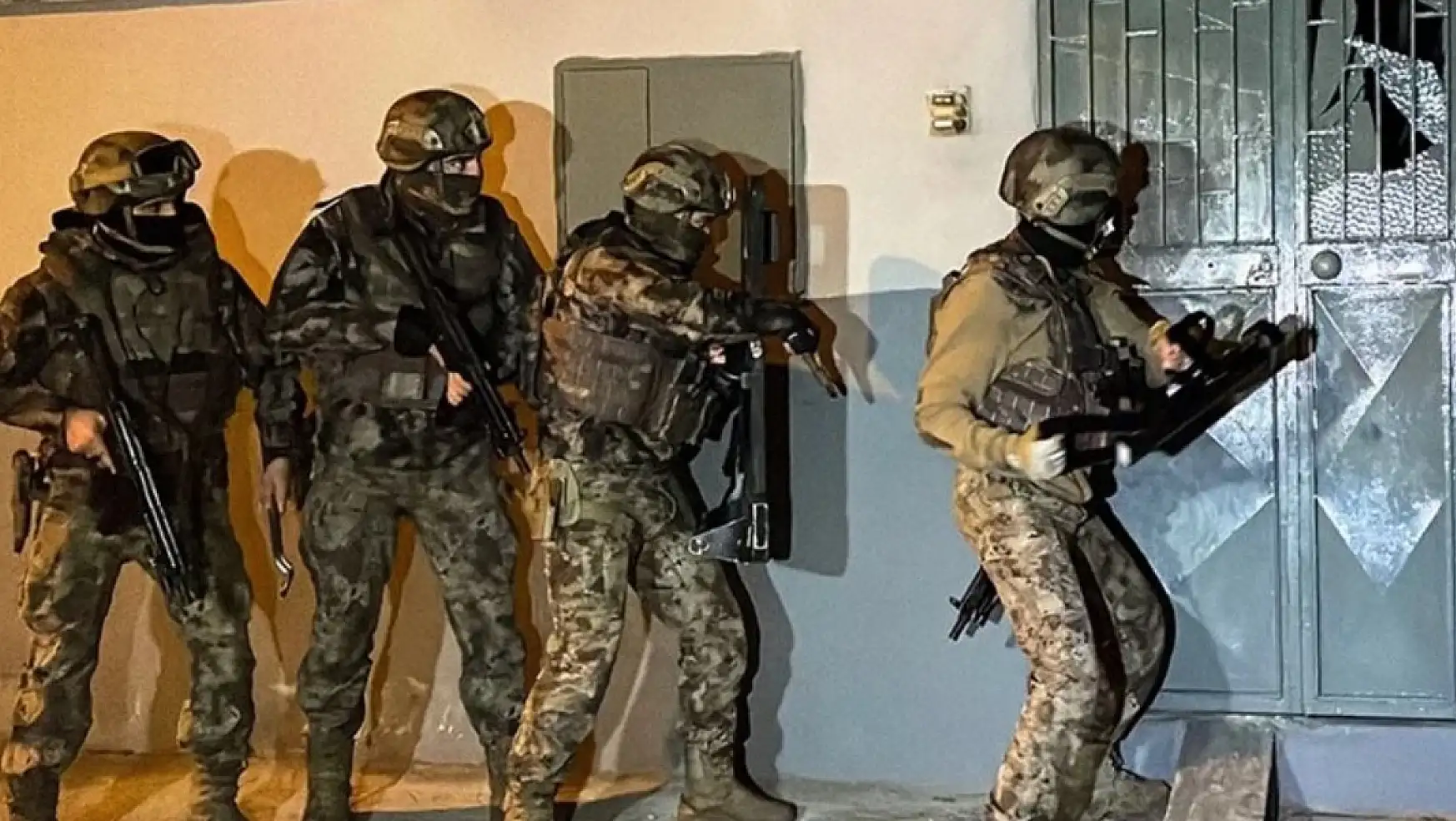 21 İlde DEAŞ'e Yönelik BOZDOĞAN-18 Operasyonu 51 Kişi Yakalandı