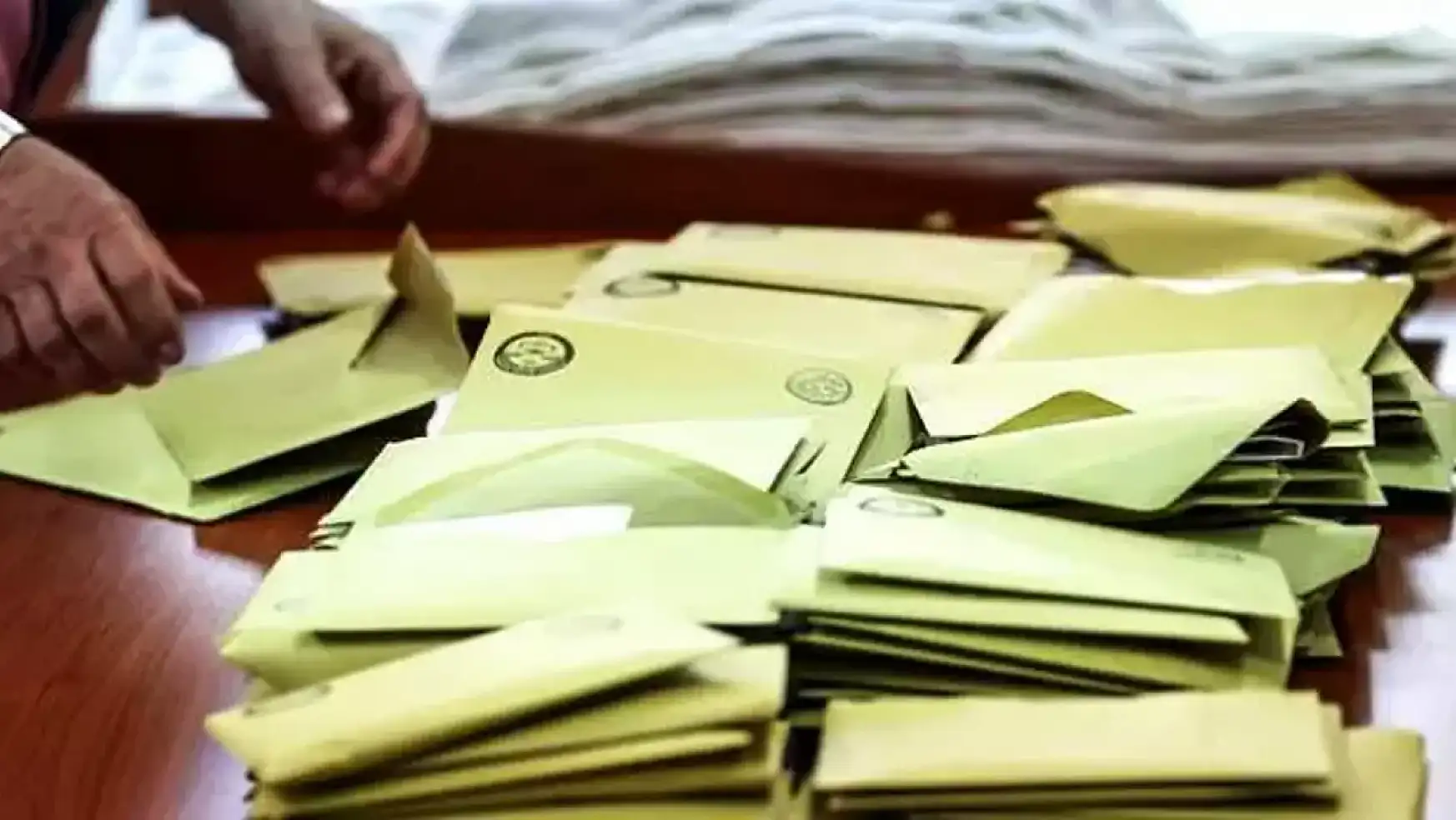 AK Partinin Oylar Yeniden Sayılsın İtirazı Kabul Edilmedi