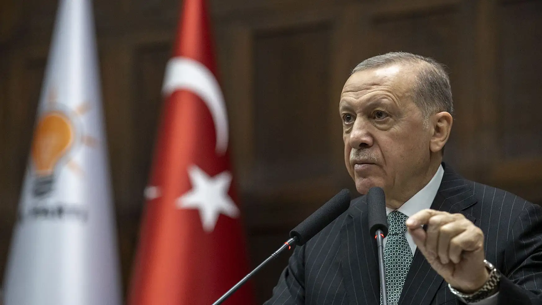 Cumhurbaşkanı Erdoğan'dan 'Ak Parti'de ve Kabinede Değişim' Açıklaması