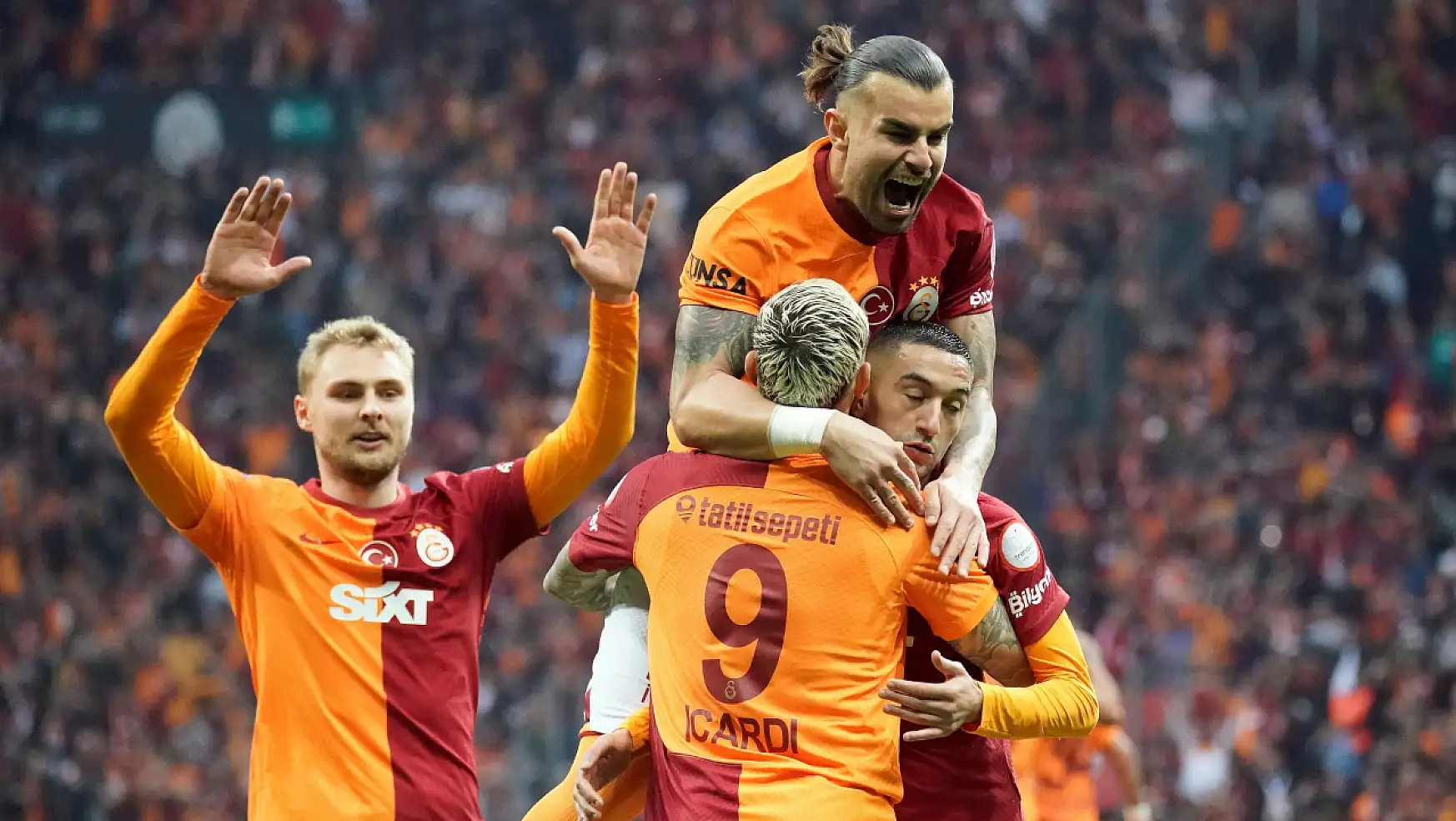 Galatasaray, Süper Lig'de Duran Topların da Kralı