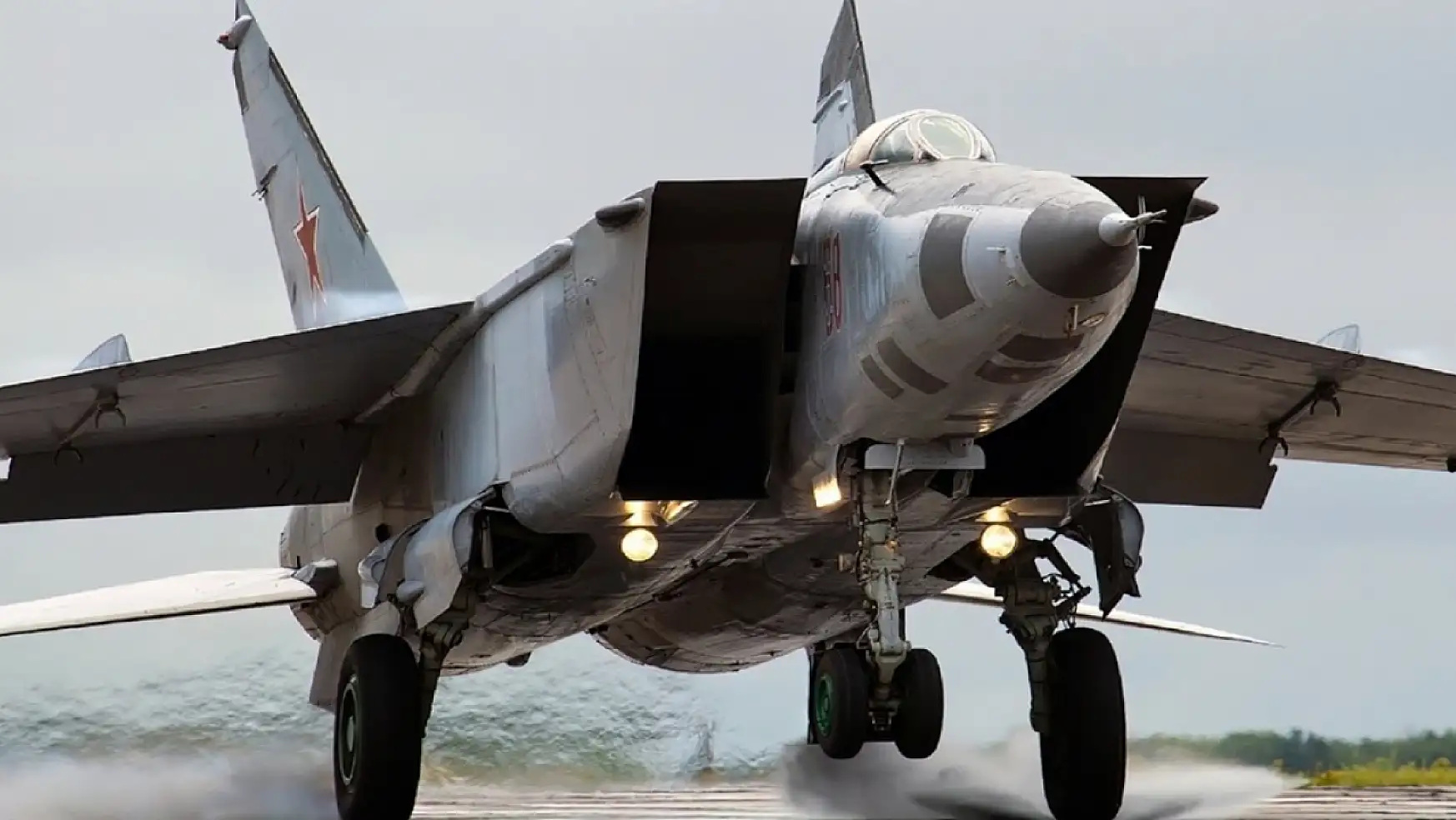 Kazakistan ABD'ye Eski Sovyet Uçaklarını Satıyor