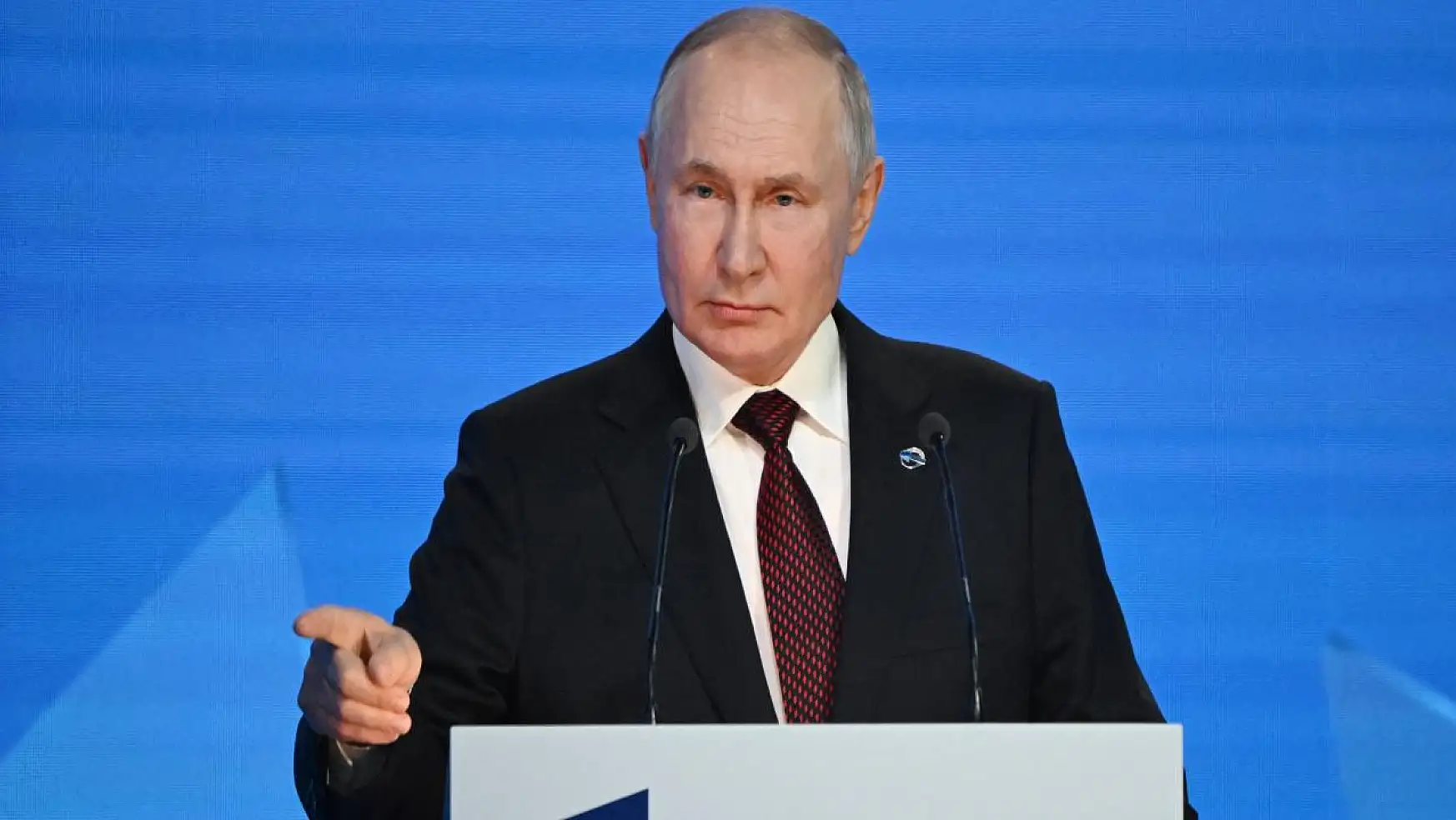 Putin: Failler Acımasızca Yok Edilmelidir