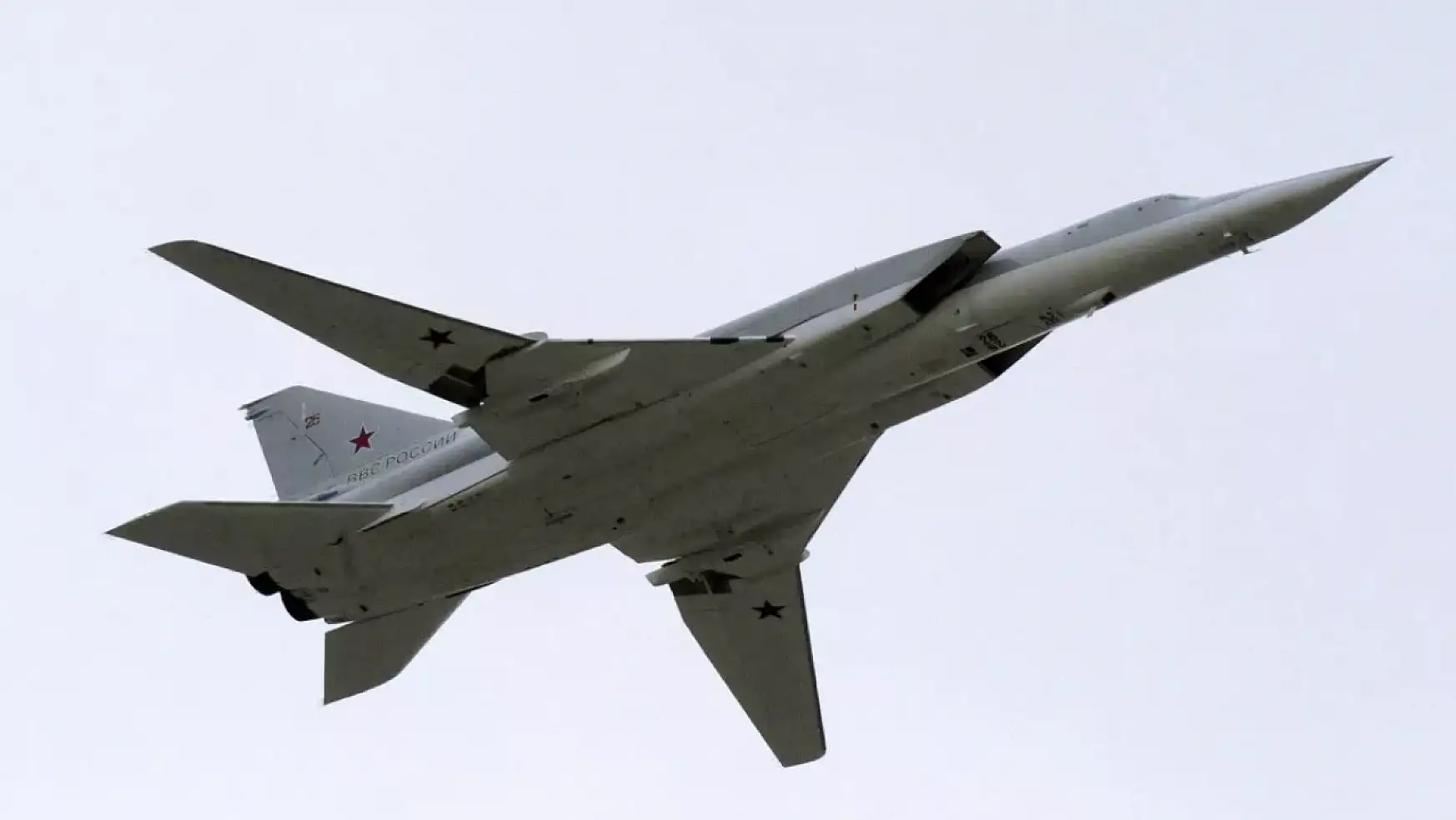 Rusya'nın En Önemli Bombardıman Uçaklarından Biri Düştü