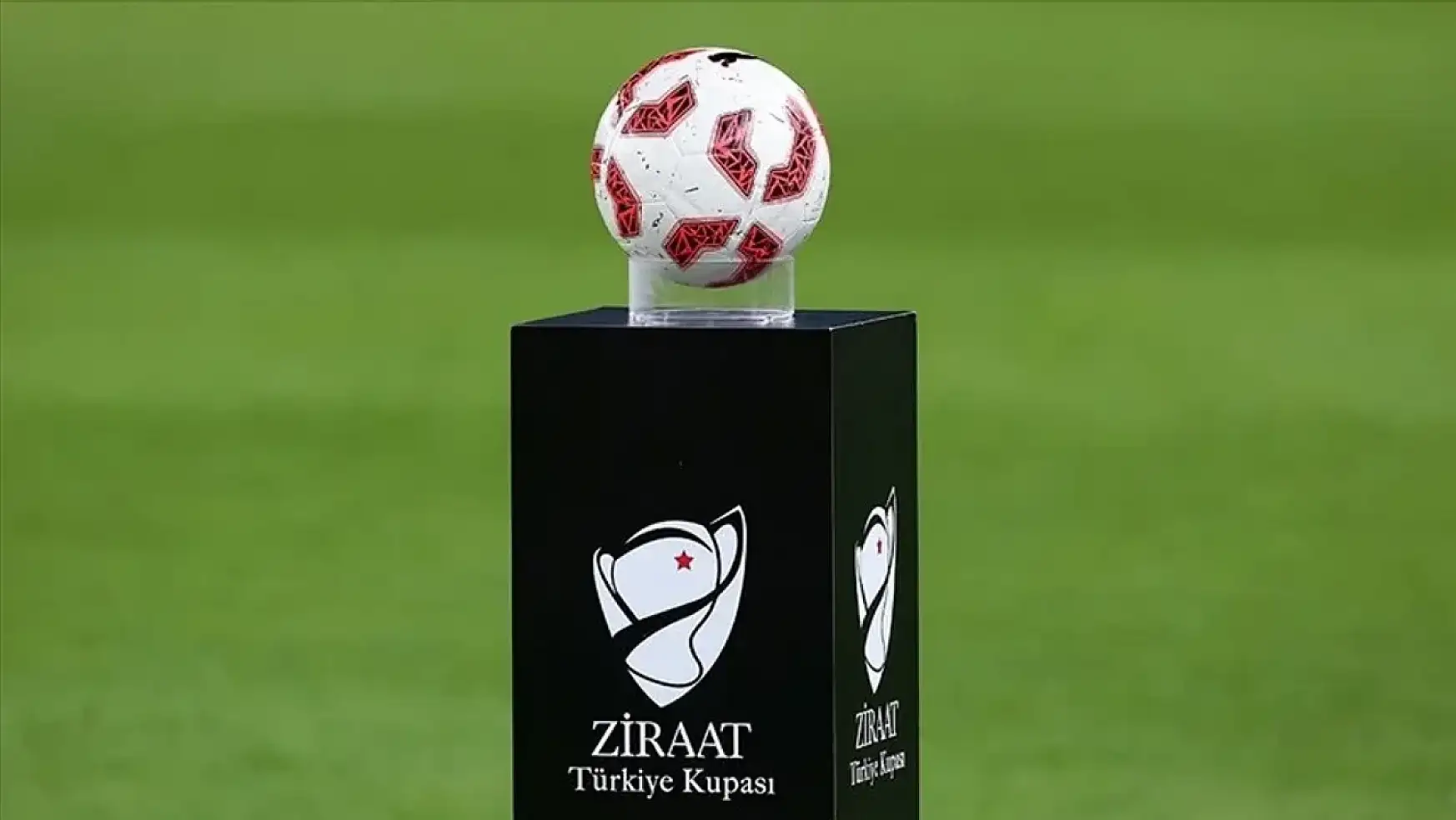 Ziraat Türkiye Kupası Yarı Final Maçlarının Hakemleri Açıklandı