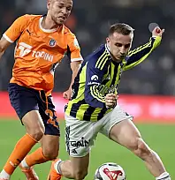 Liderlik Yarışına Çelme! Fenerbahçe, Başakşehir Deplasmanında İki Puan Bıraktı
