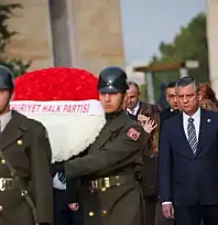 Özgür Özel, Anıtkabir'i Ziyaret Etti