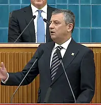 Özgür Özel'den Bahçeli'ye Emekli Maaşı Çağrısı